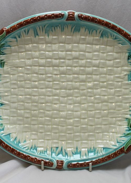 Wedgwood majolica napkin tray Wedgwood majolica napkin tray