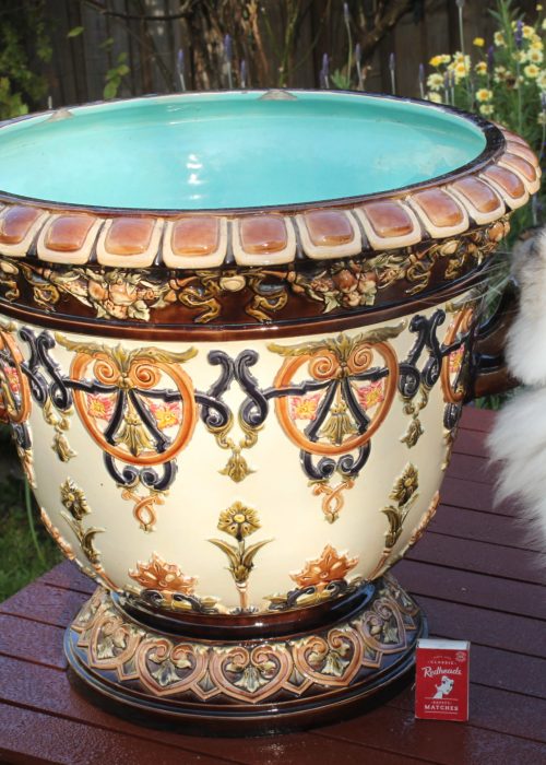Large majolica jardiniere Large majolica jardiniere