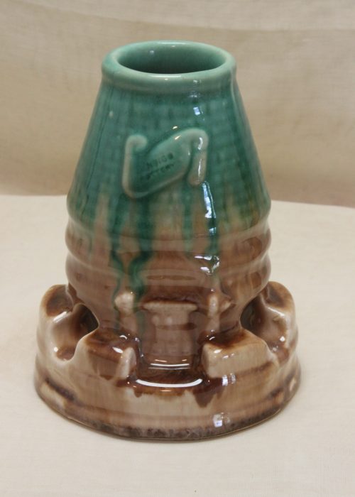 Bendigo Pottery ashtray in the shape of a bottle kiln Bendigo Pottery ashtray in the shape of a bottle kiln