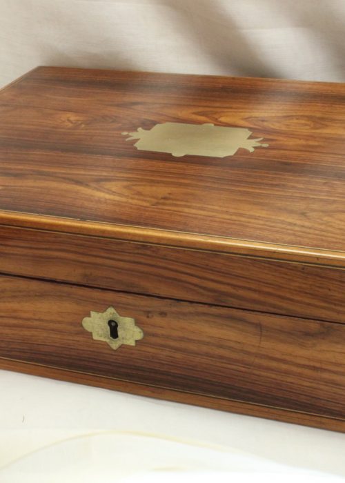 Rosewood veneer jewelry box Rosewood veneer jewelry box