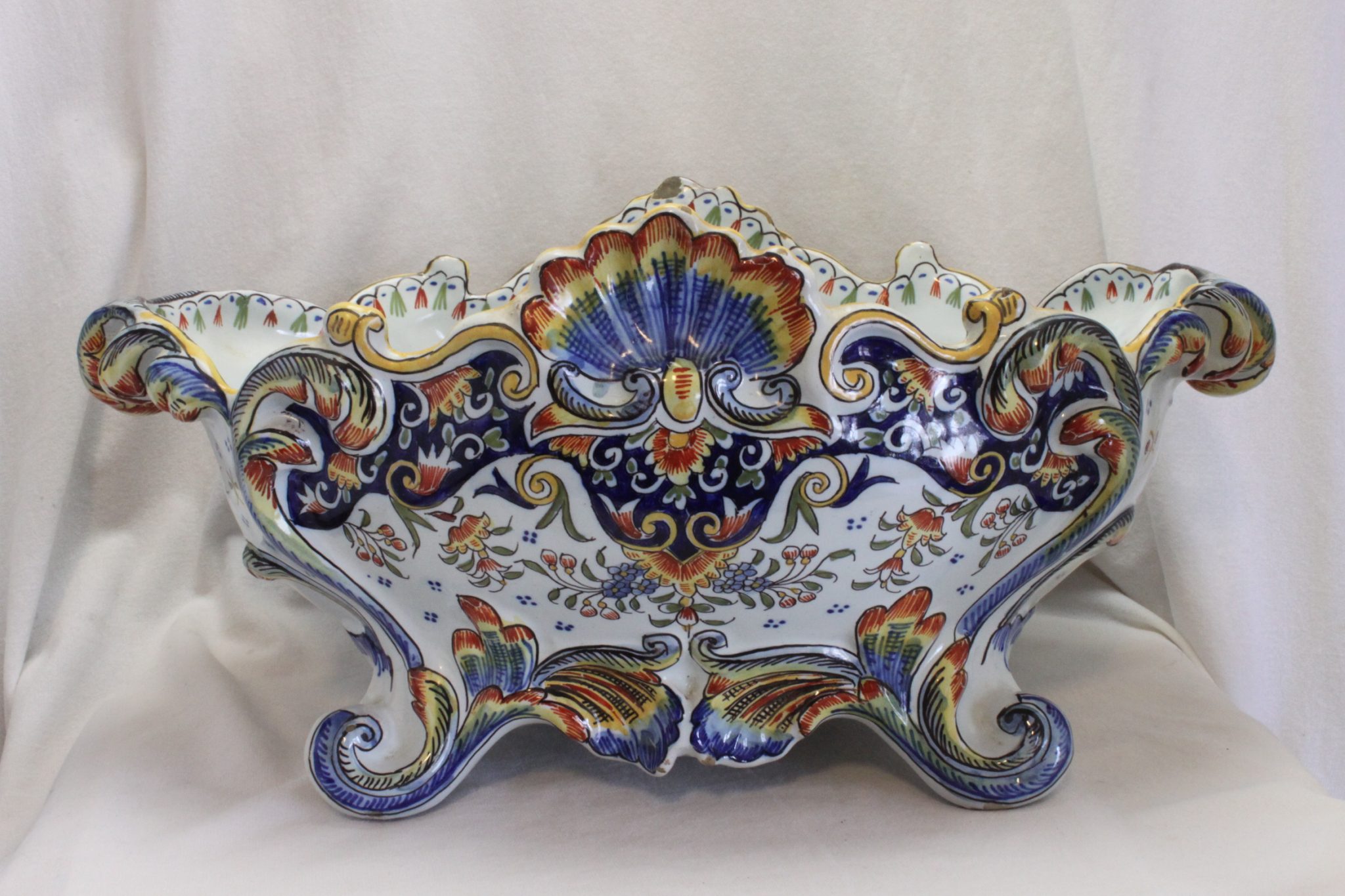 Hand painted Nevers faience jardiniere