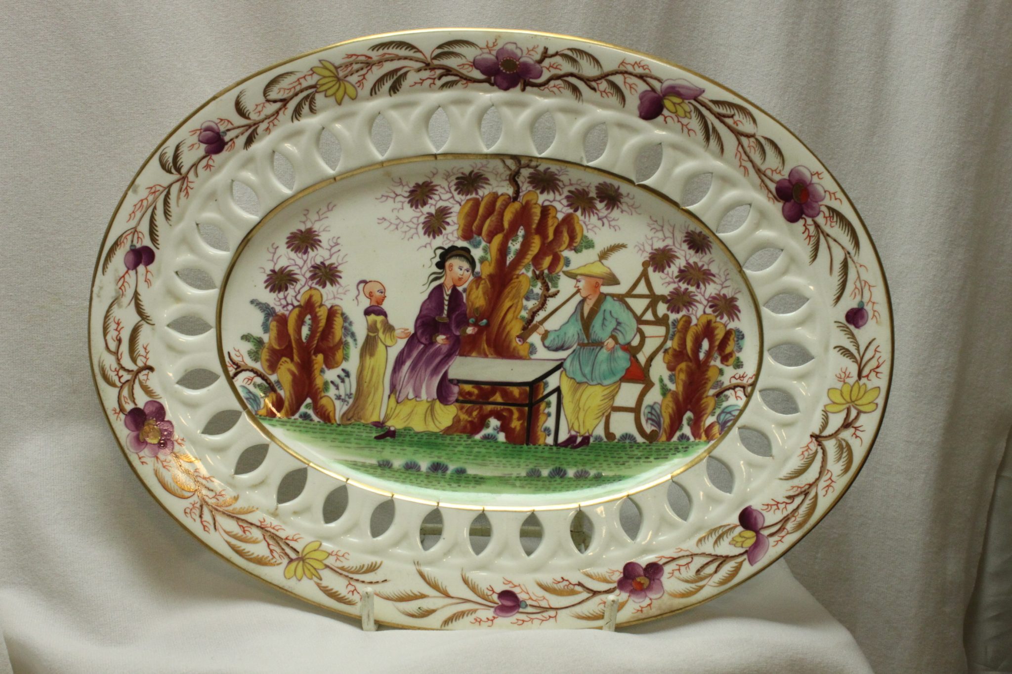 Davenport bone china dessert basket and stand