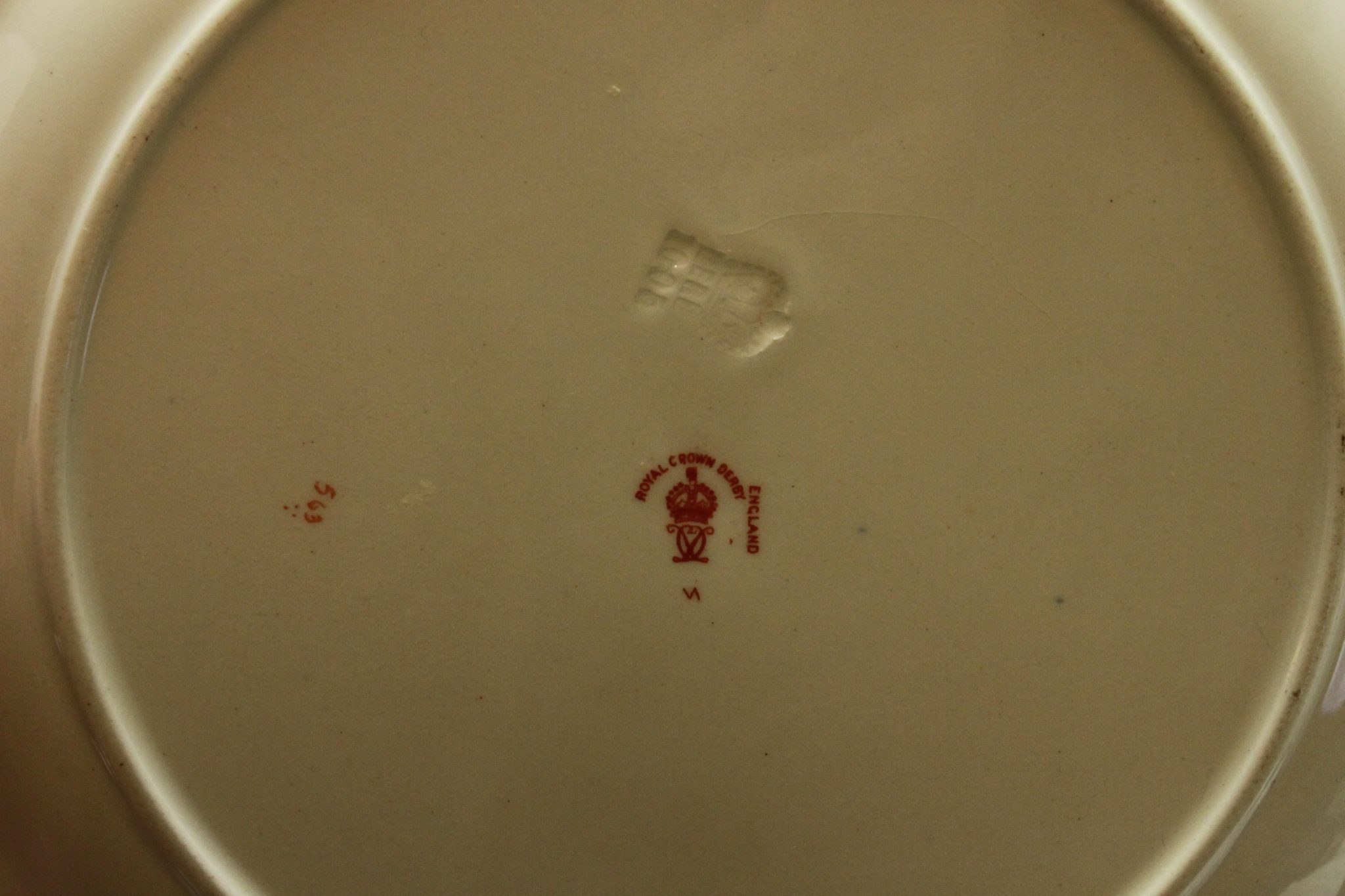 Royal Crown Derby Imari plate pattern 563