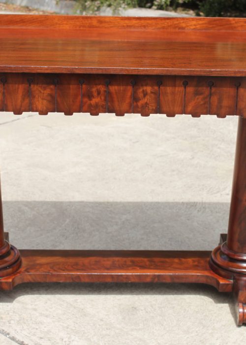 Flame mahogany pedestal side table