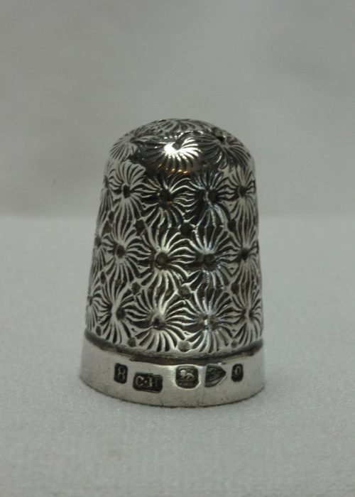 Charles Horner sterling silver thimble Chester 1897