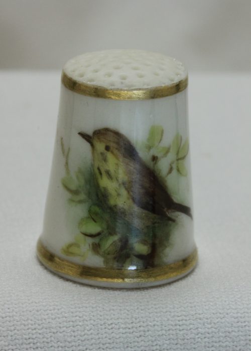 Royal Worcester hand painted porcelain thimble c 1908